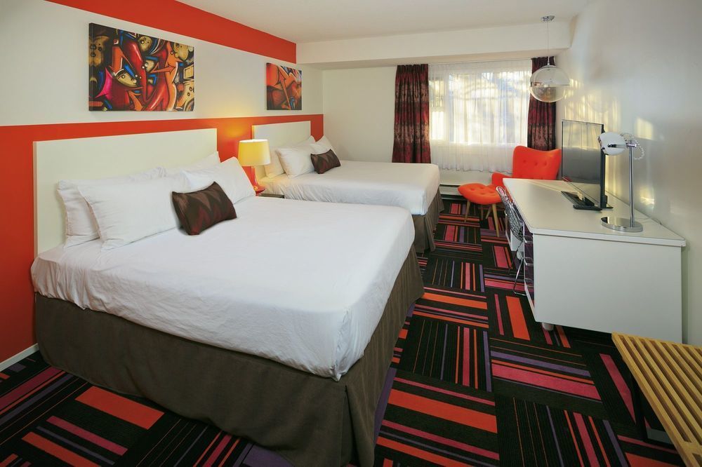 Hotel Zed Kelowna Exterior foto